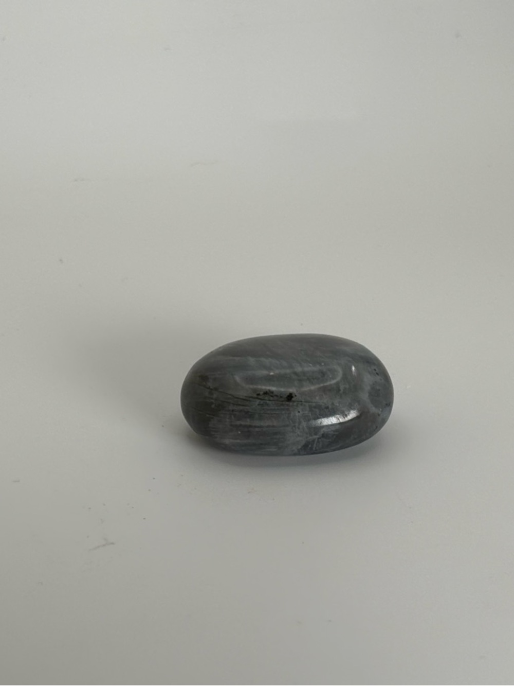 Labradorite Palm Stone • Polished Pocket Crystal